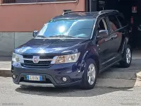 Usata Fiat Freemont 140 CV (102 kW) 2012 Blu SUV