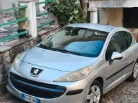 Usata Peugeot 207 68 CV (50 kW) 2009 Utilitaria
