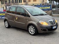 Usata Lancia Musa 100 CV (73 kW) 2004 Beige Monovolume