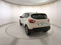 Usata Renault Captur 90 CV (66 kW) 2014 Beige cognac met. SUV