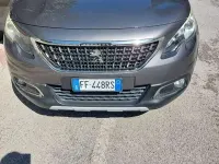 Używany Peugeot 2008 Crossway 120 KM (88 kW) 2016 Szary SUV