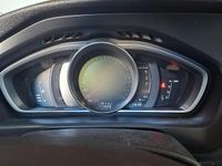 Usata Volvo V40 CC Business Edition 120 CV (88 kW) 2018 Bianco Station wagon