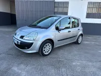 Usata Renault Modus 75 CV (55 kW) 2010 Grigio Monovolume