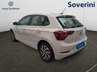 Usata VW Polo Life 80 CV (58 kW) 2023 Beige Utilitaria