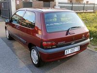 Occasion Renault Clio 92 ch (67 kW) 1997 Citadine