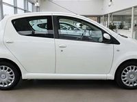 Usata Toyota Aygo 72 CV (52 kW) 2011 Bianco Utilitaria