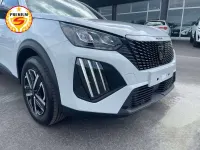 Nuova Peugeot 2008 Active 136 CV (100 kW) 2025 Bianco SUV
