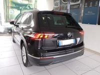 Usata VW Tiguan Life 150 CV (110 kW) 2024 Nero SUV