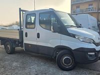 Occasion Iveco Daily 116 ch (85 kW) 2017 Blanc Berline