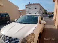 Usata Nissan Qashqai 110 CV (80 kW) 2014 Bianco SUV