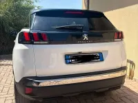 Usata Peugeot 3008 Allure 120 CV (88 kW) 2017 Bianco SUV