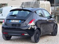Usata Lancia Ypsilon Silver 69 CV (50 kW) 2014 Nero Utilitaria