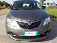 usata Lancia Ypsilon 1.2 69 CV 5 porte GPL Ecochic Gold