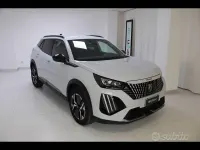Usata Peugeot 2008 S 131 CV (96 kW) 2025 Bianco SUV