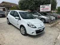Brugt Renault Clio II Dynamique 101 HK (74 kW) 2011 Hvid Sedan
