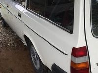 Usata Volvo 240 79 CV (58 kW) 1981 Bianco Station wagon