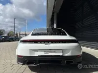 Usata Porsche 911 Carrera 394 CV (289 kW) 2024 Bianco Coupé