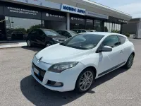 Usado Renault Mégane GT Line GT-Line 110 CV (80 kW) 2011 Blanco Coupe