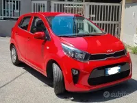 Usata Kia Picanto 67 CV (49 kW) 2023 Rosso Utilitaria