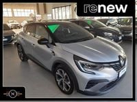 Usata Renault Captur RS Line 145 CV (106 kW) 2022 Grigio chiaro SUV