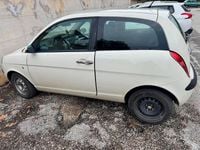Usata Lancia Ypsilon 60 CV (44 kW) 2006 Bianco Utilitaria