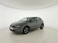 Usata VW Polo Comfortline 80 CV (58 kW) 2019 Limestone grey metallizzato Utilitaria