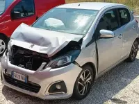 Usata Peugeot 108 72 CV (52 kW) 2019 Grigio Berlina