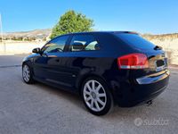 usata Audi A3 8p Sline esterno