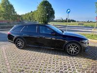 Begagnad Mercedes E220 All-Terrain Premium 197 HK (144 kW) 2025 Svart Kombi