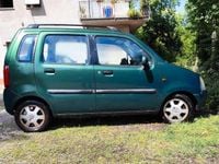 Usata Opel Agila 75 CV (55 kW) 2002 Verde Utilitaria