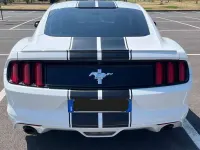 Usata Ford Mustang 305 CV (224 kW) 2016 Bianco Coupé