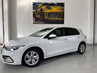 Usata VW Golf VII Life 110 CV (80 kW) 2021 Bianco Utilitaria