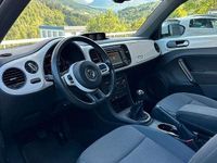 Usata VW Beetle 105 CV (77 kW) 2012 Bianco Utilitaria