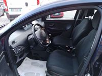 Usata Lancia Ypsilon Gold 69 CV (50 kW) 2018 Blu/azzurro Utilitaria