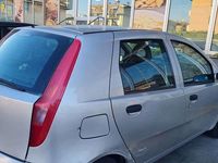 Usata Fiat Punto Dynamic 60 CV (44 kW) 2005 Grigio mercurio Berlina