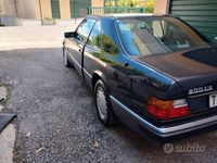Usata Mercedes 200 122 CV (89 kW) 1991 Grigio Coupé