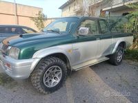 Usata Mitsubishi L200 2000 Verde Pick-up