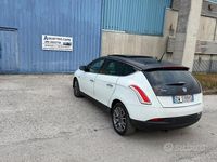 Usata Lancia Delta 120 CV (88 kW) 2009 Bianco Utilitaria
