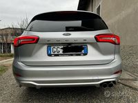 Usata Ford Focus ST-Line 120 CV (88 kW) 2021 Grigio Station wagon
