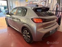 Usata Peugeot 208 Active 101 CV (74 kW) 2024 Grigio Utilitaria