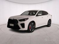 Gebraucht BMW iX2 M Sport 150 kW (204 PS) 2025 Weiß SUV