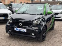 Usata Smart ForTwo Electric Drive 60 kW (82 CV) 2018 Nero Utilitaria