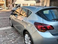 Usata Opel Astra 101 CV (74 kW) 2010 Grigio Berlina