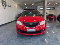 Usata Lancia Ypsilon 69 CV (50 kW) 2018 Rosso tiziano Utilitaria