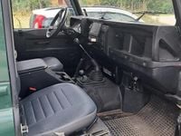 Usata Land Rover Defender S 122 CV (89 kW) 2004 Verde SUV