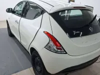Usata Lancia Ypsilon Silver 69 CV (50 kW) 2013 Bianco Utilitaria