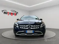 Usata Mercedes GLA200 Premium 136 CV (100 kW) 2019 Blu/azzurro SUV