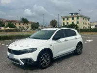 Usata Fiat Tipo Cross 95 CV (69 kW) 2021 Bianco Berlina