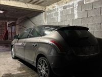Usata Lancia Delta 205 CV (150 kW) 2010 Utilitaria