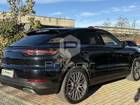 Usata Porsche Cayenne 340 CV (250 kW) 2021 Nero SUV